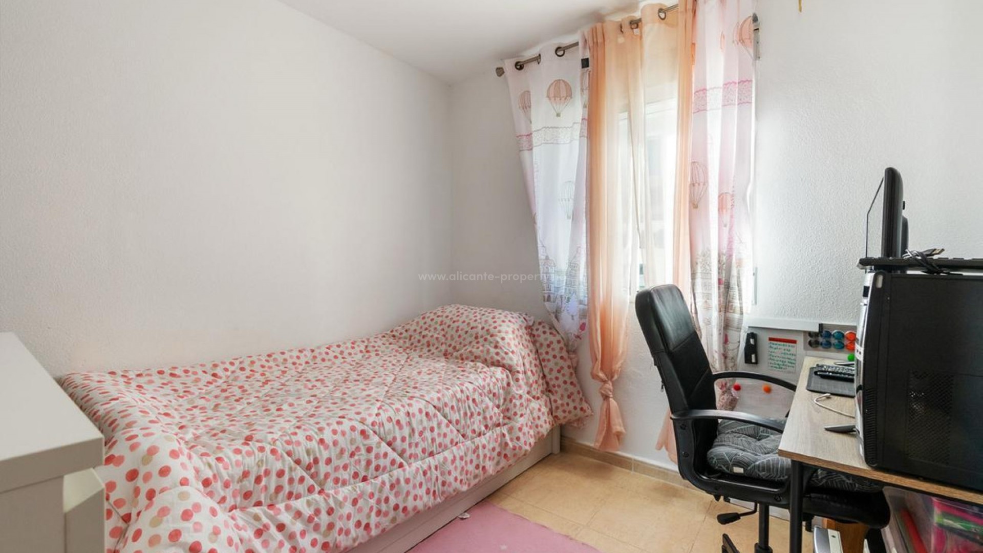 Villa en Las Filipinas