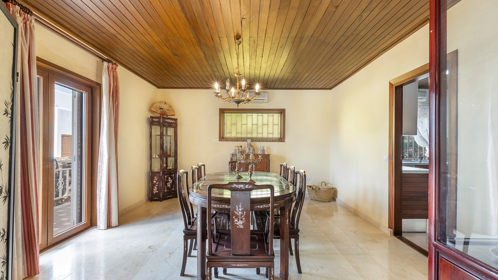 Villa en Las Filipinas