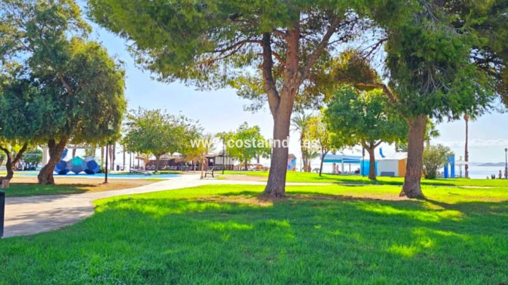 Villa en Los Alcazares