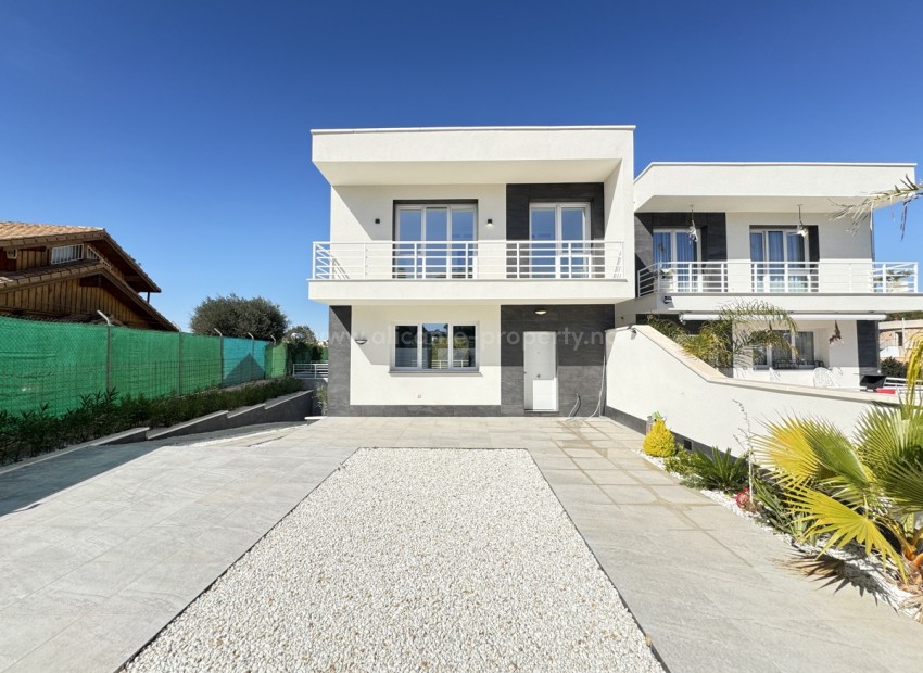 Villa en Los Balcones