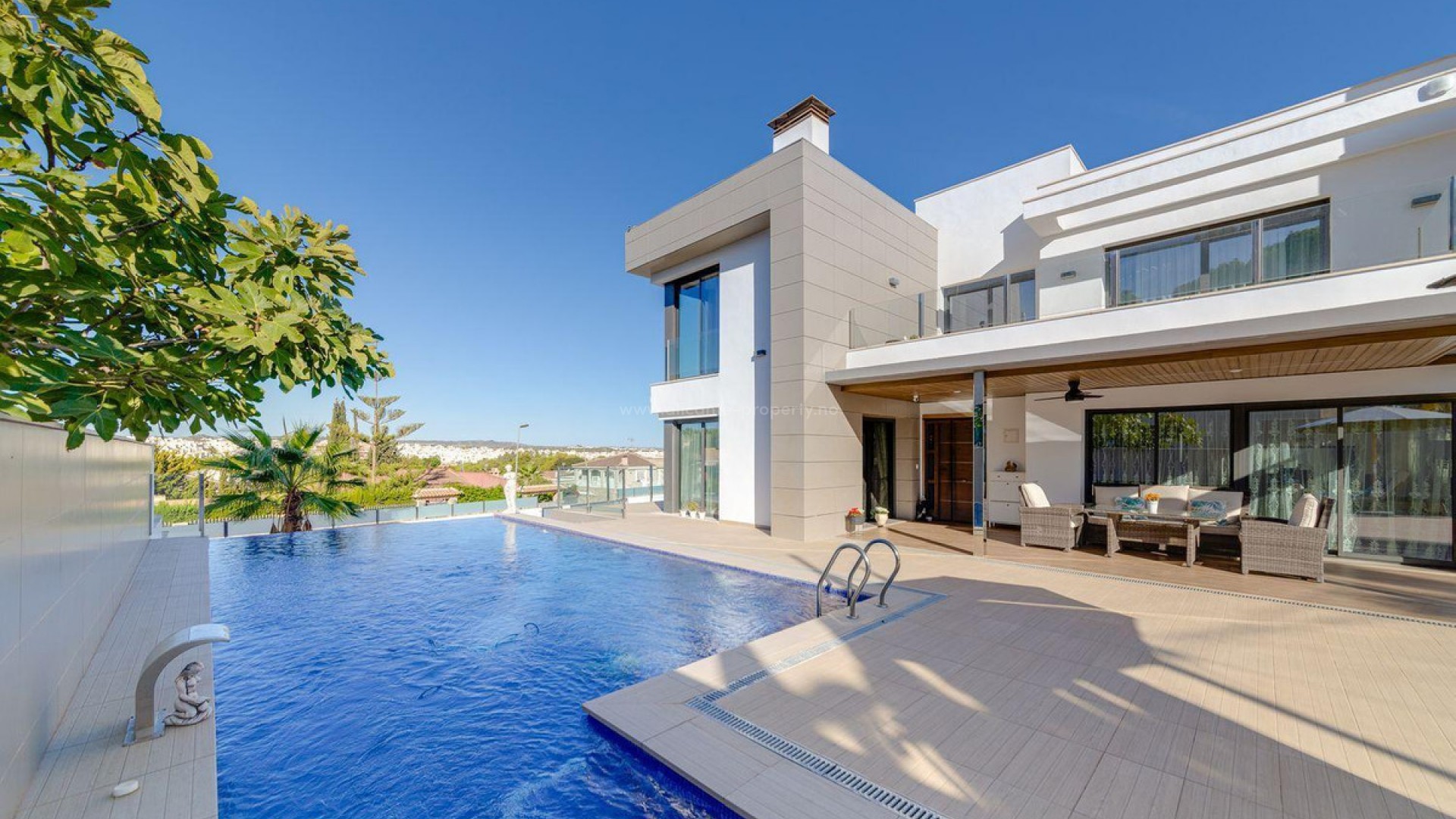 Villa en Los Balcones