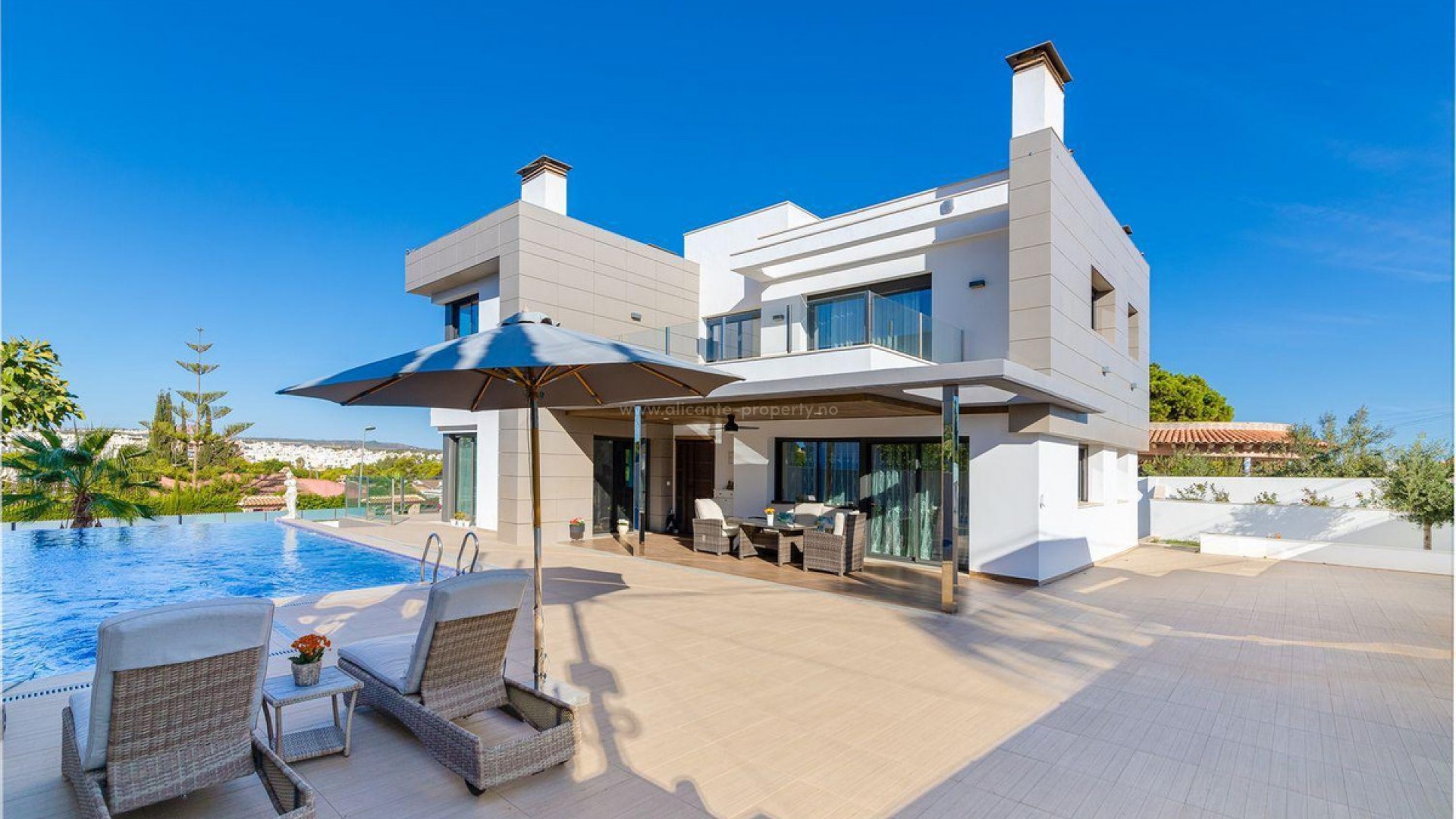 Villa en Los Balcones