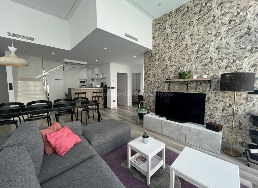 Villa en Los Balcones