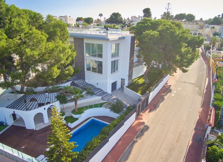 Villa en Los Balcones