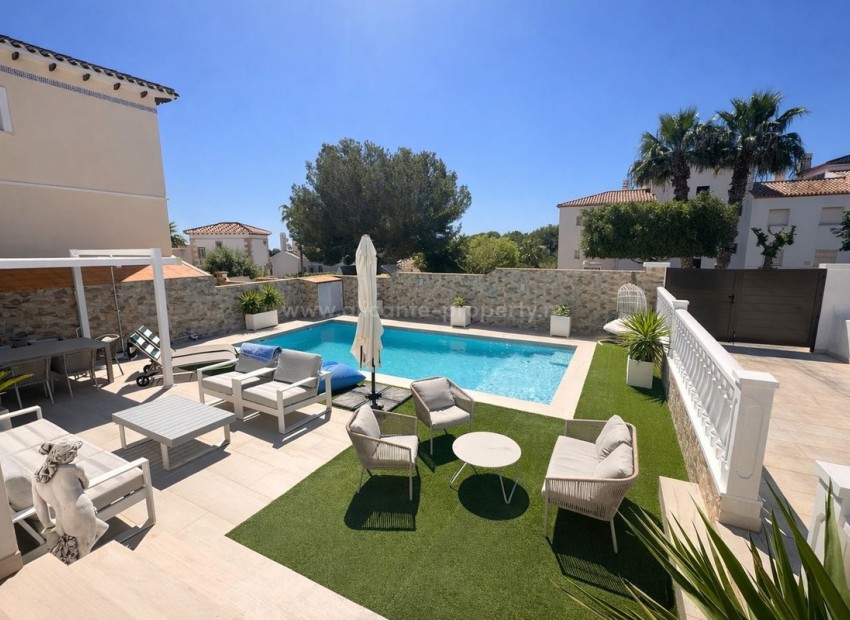Villa en Los Dolses