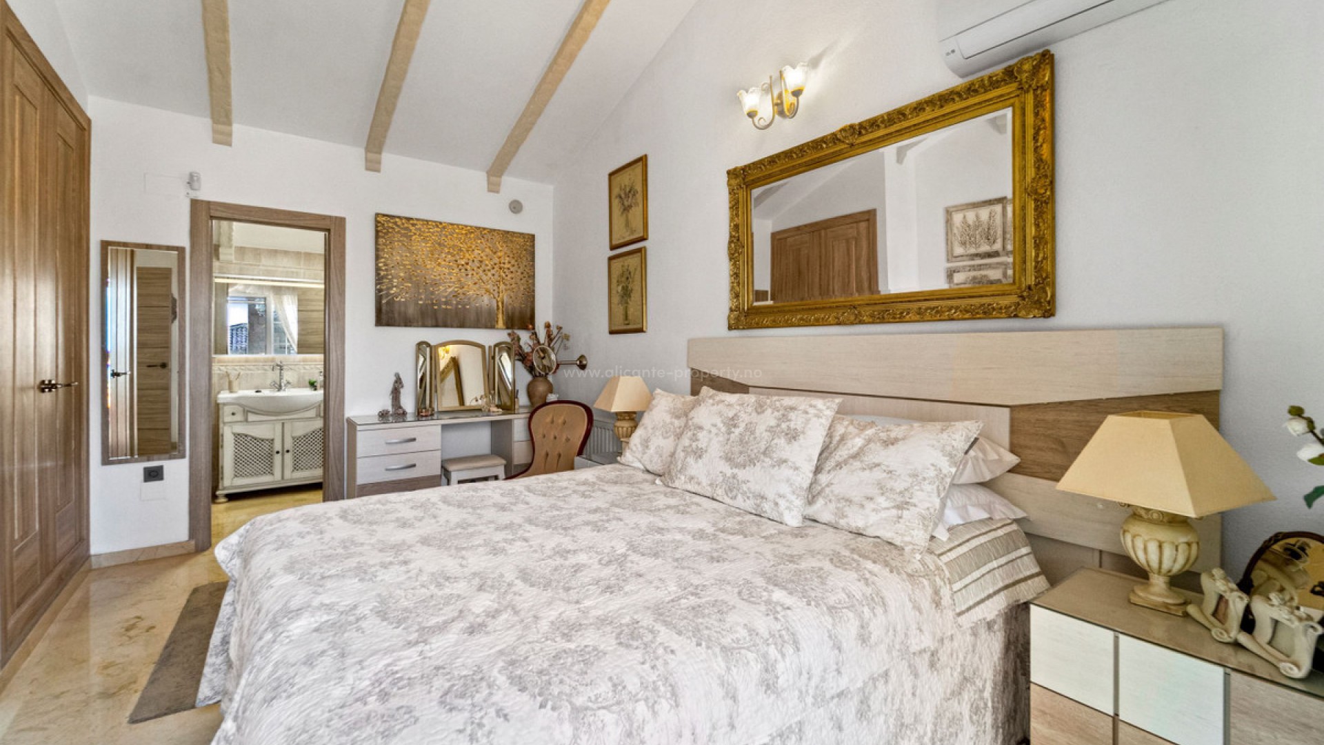 Villa en Los Dolses