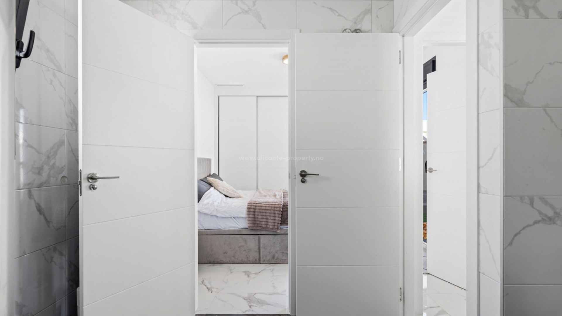 Villa en Los Montesinos Centro