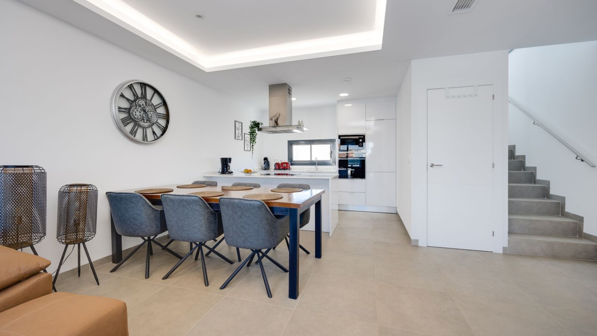 Villa en Los Montesinos Centro