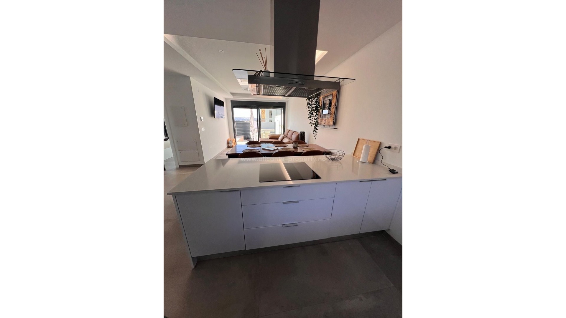 Villa en Los Montesinos Centro