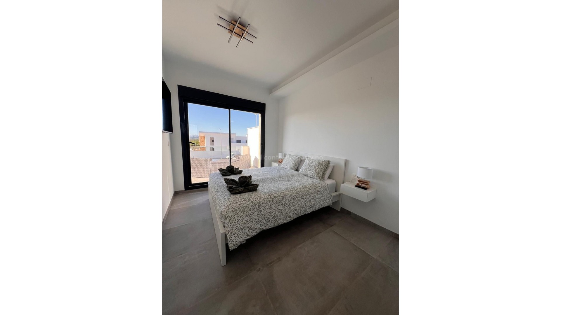 Villa en Los Montesinos Centro