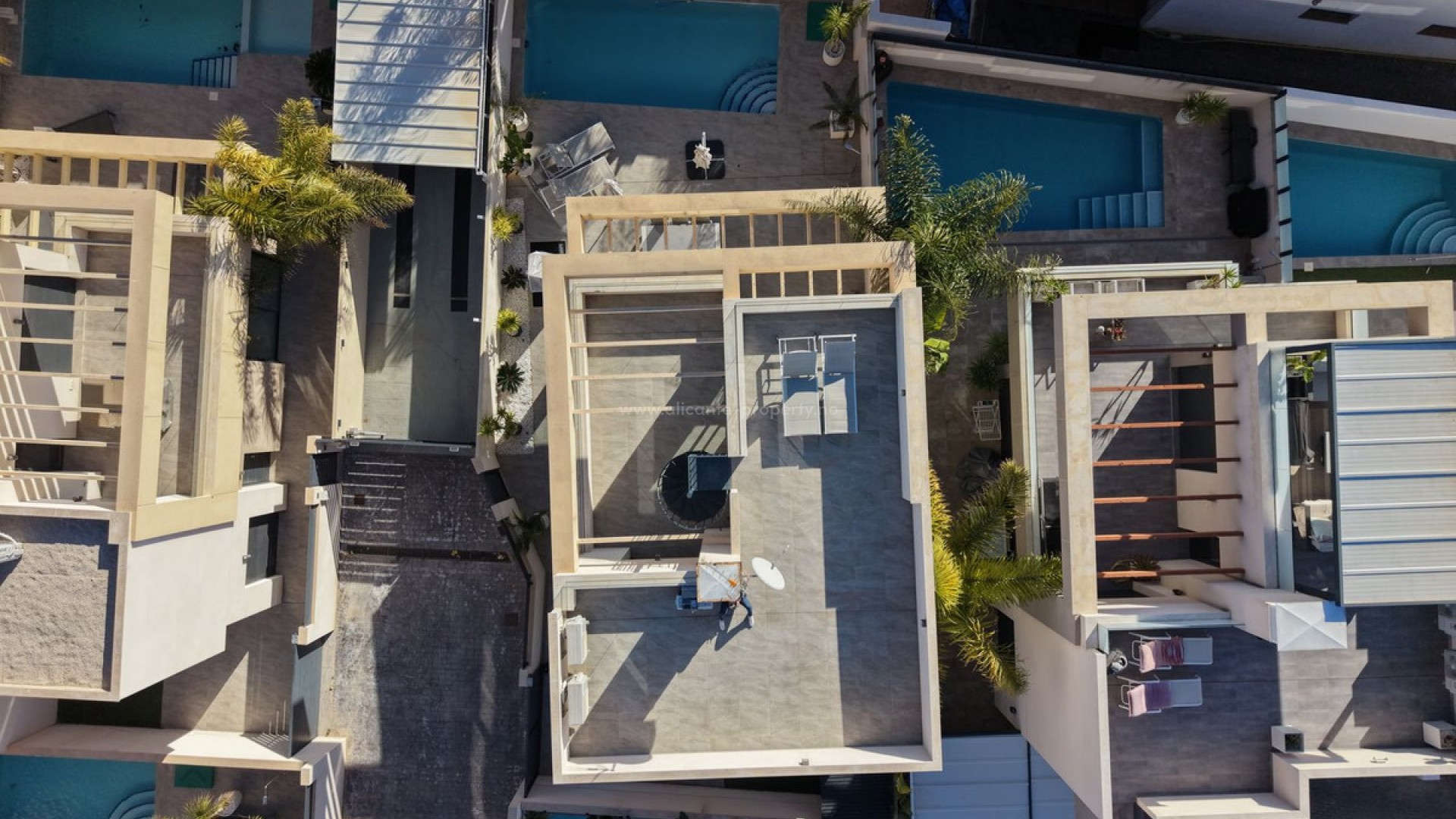 Villa en Los Montesinos Centro