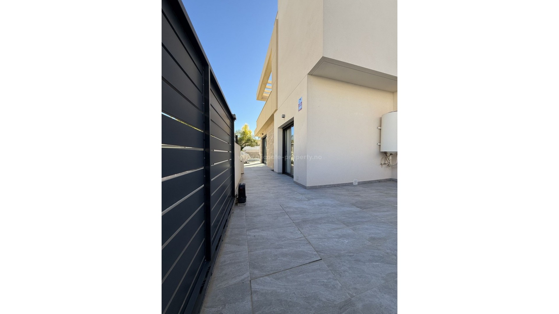 Villa en Los Montesinos Centro