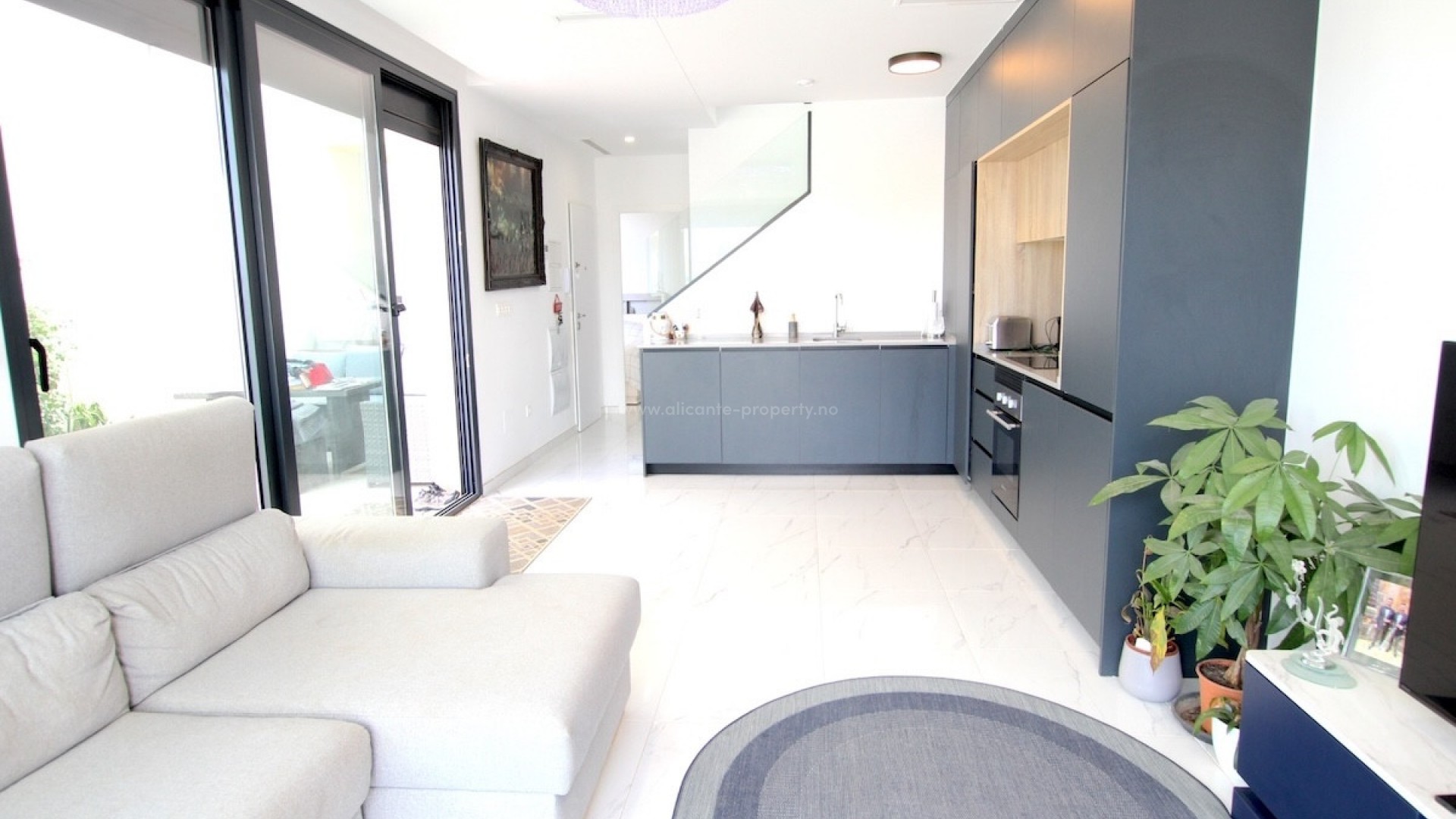 Villa en Los Montesinos Centro