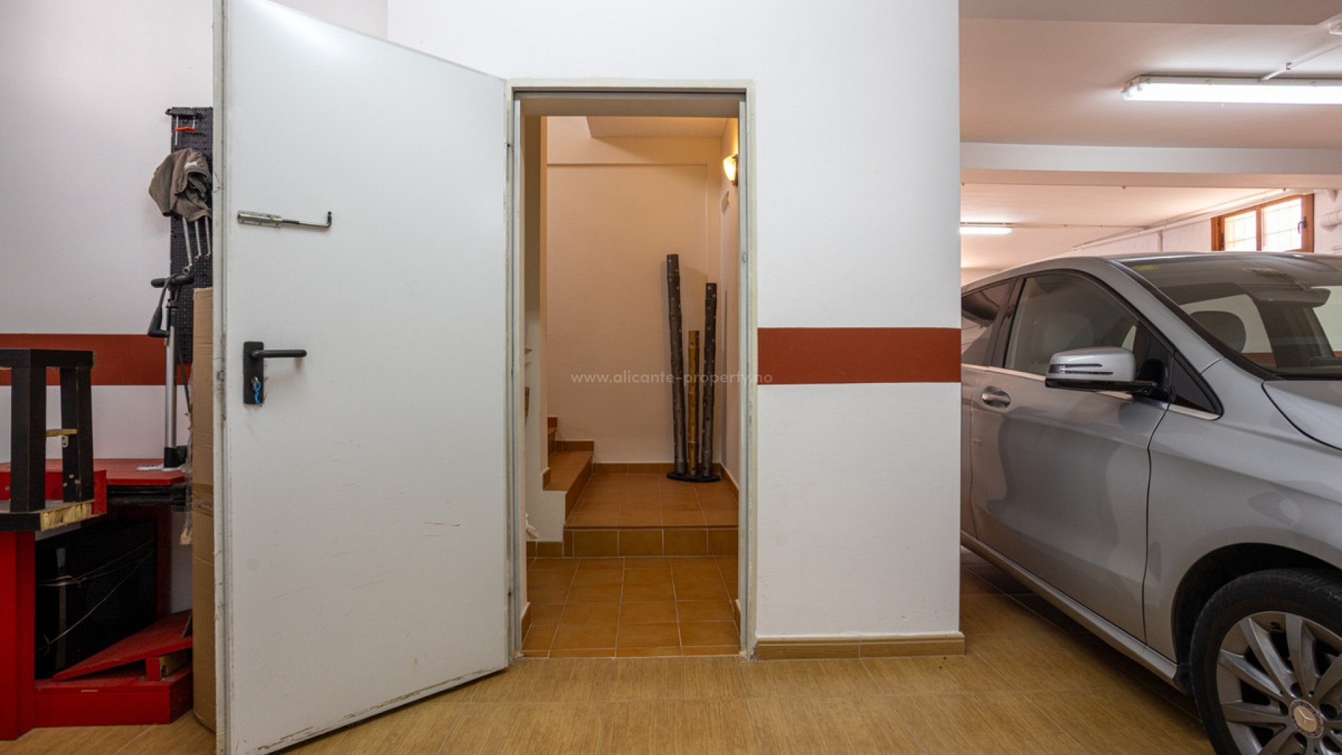 Villa en Los Montesinos Centro