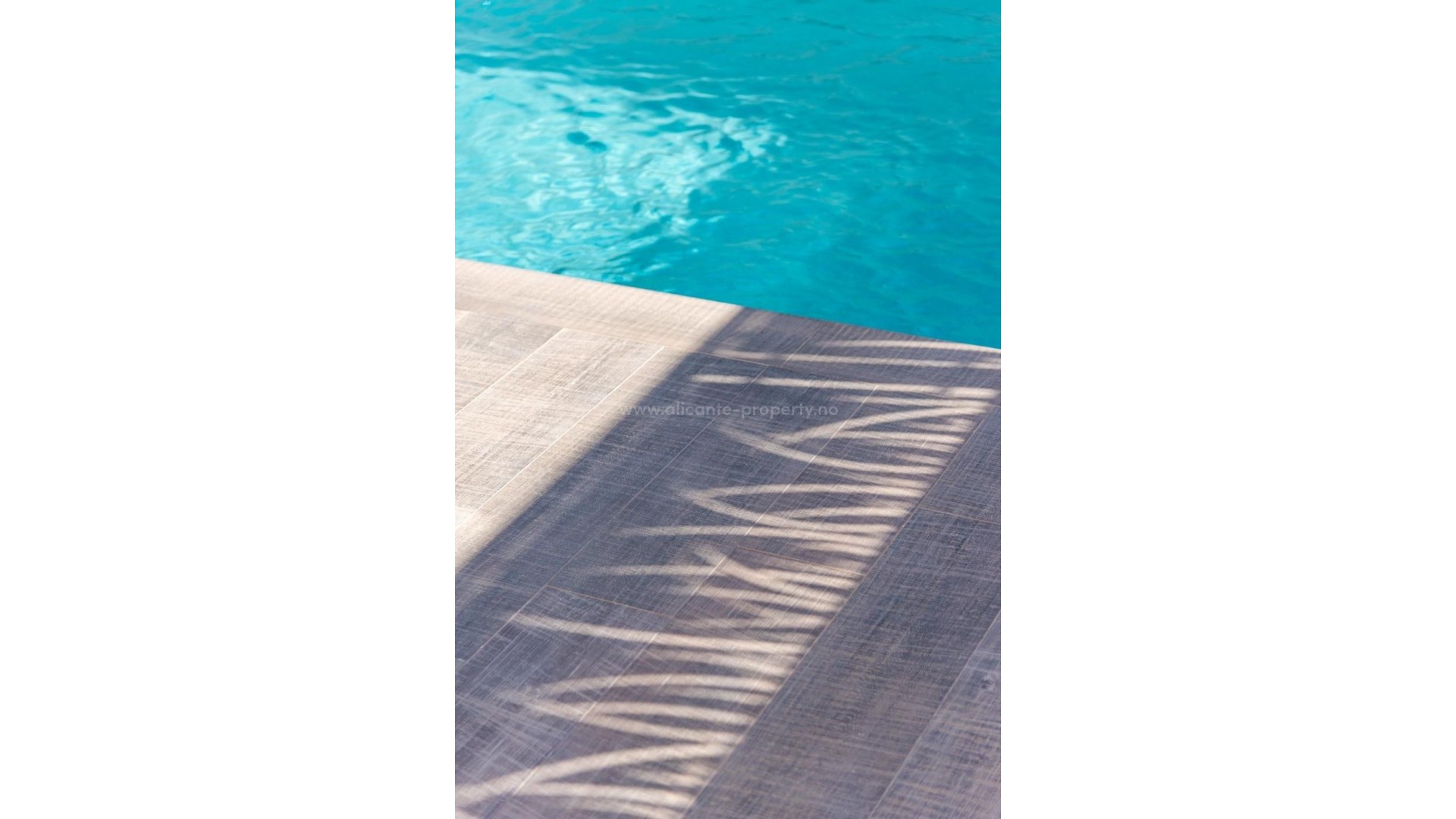 Villa en Los Montesinos Centro