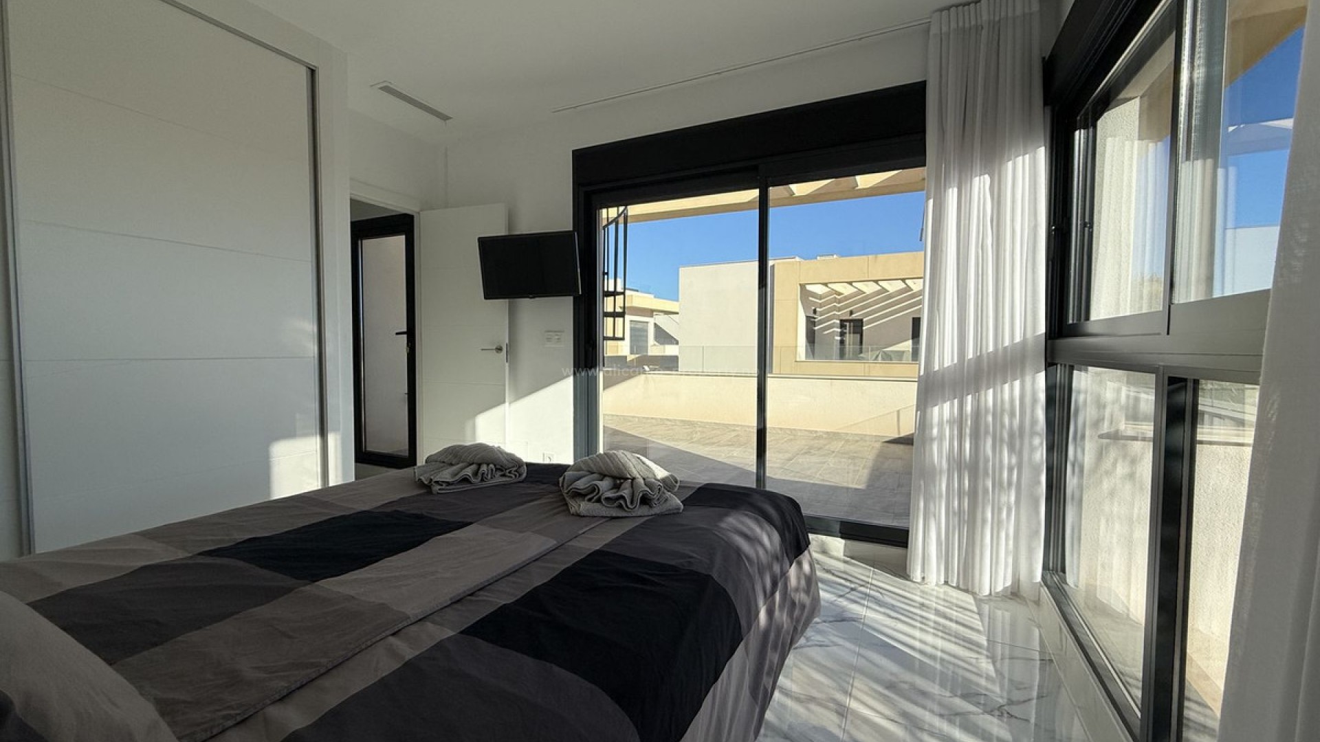 Villa en Los Montesinos Centro