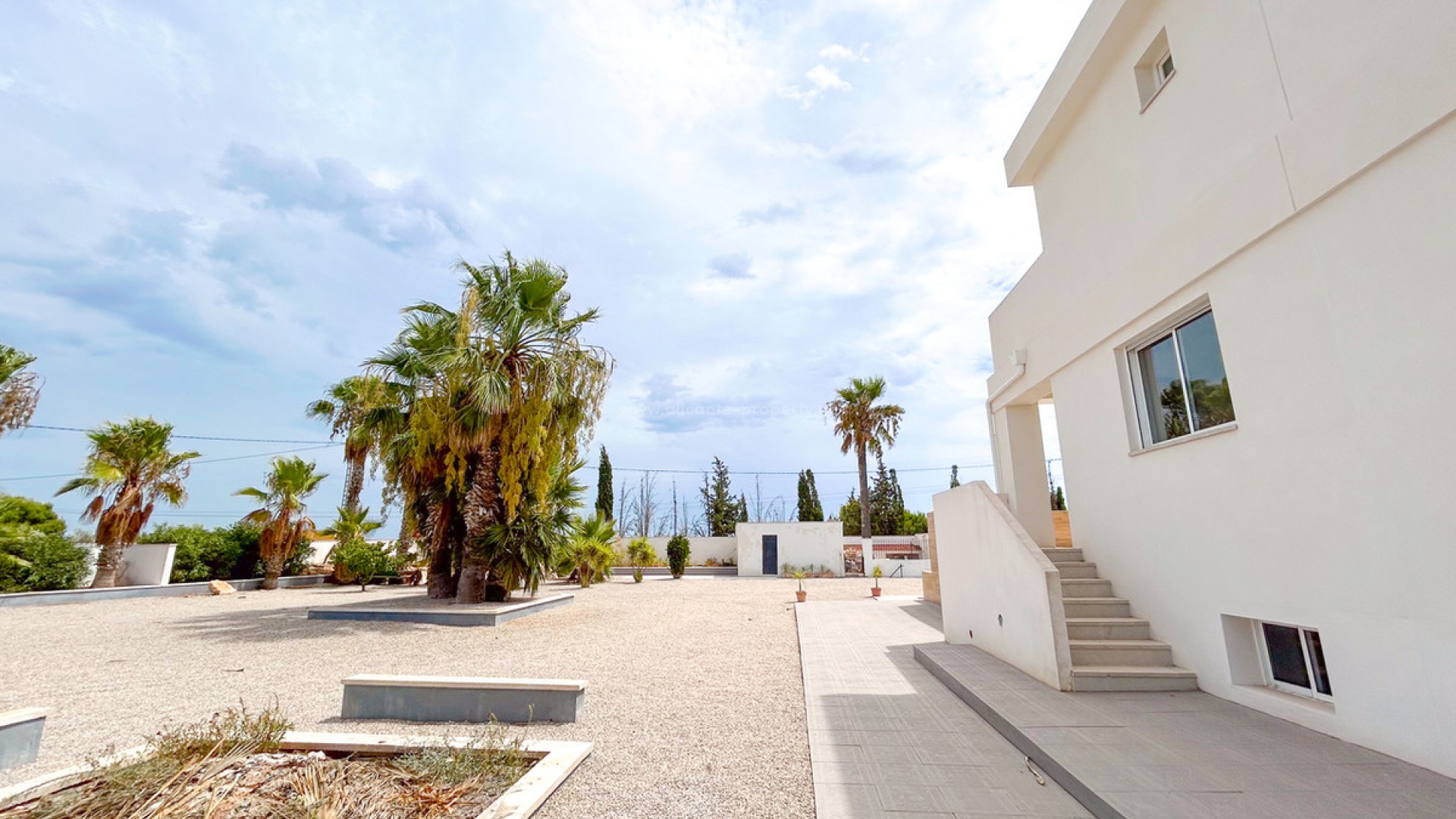 Villa en Los Montesinos Centro