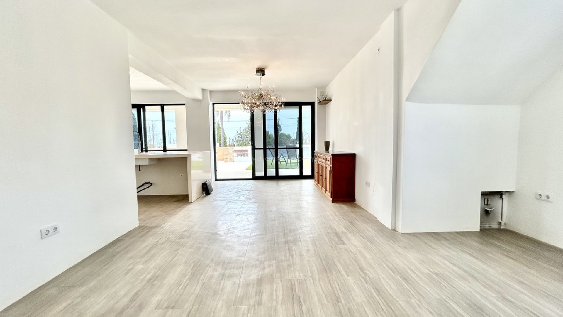Villa en Los Montesinos Centro