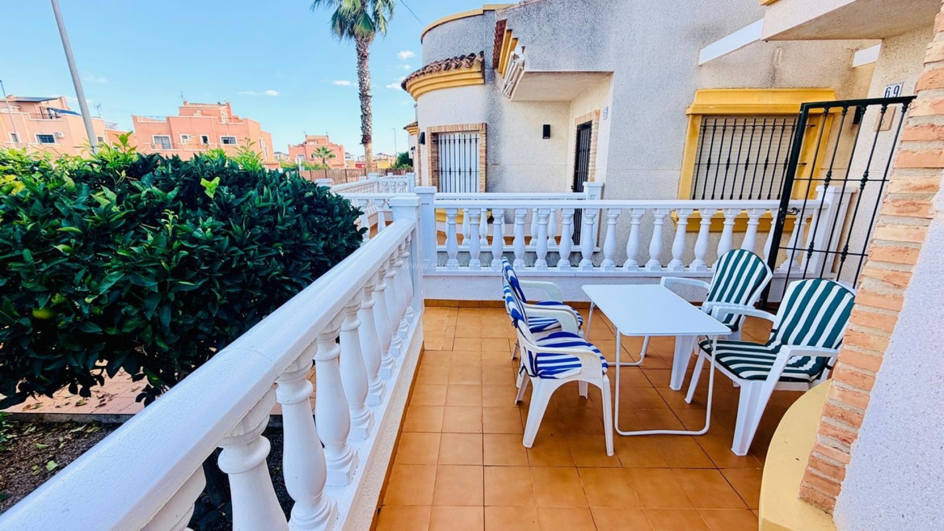 Villa en Los Montesinos Centro