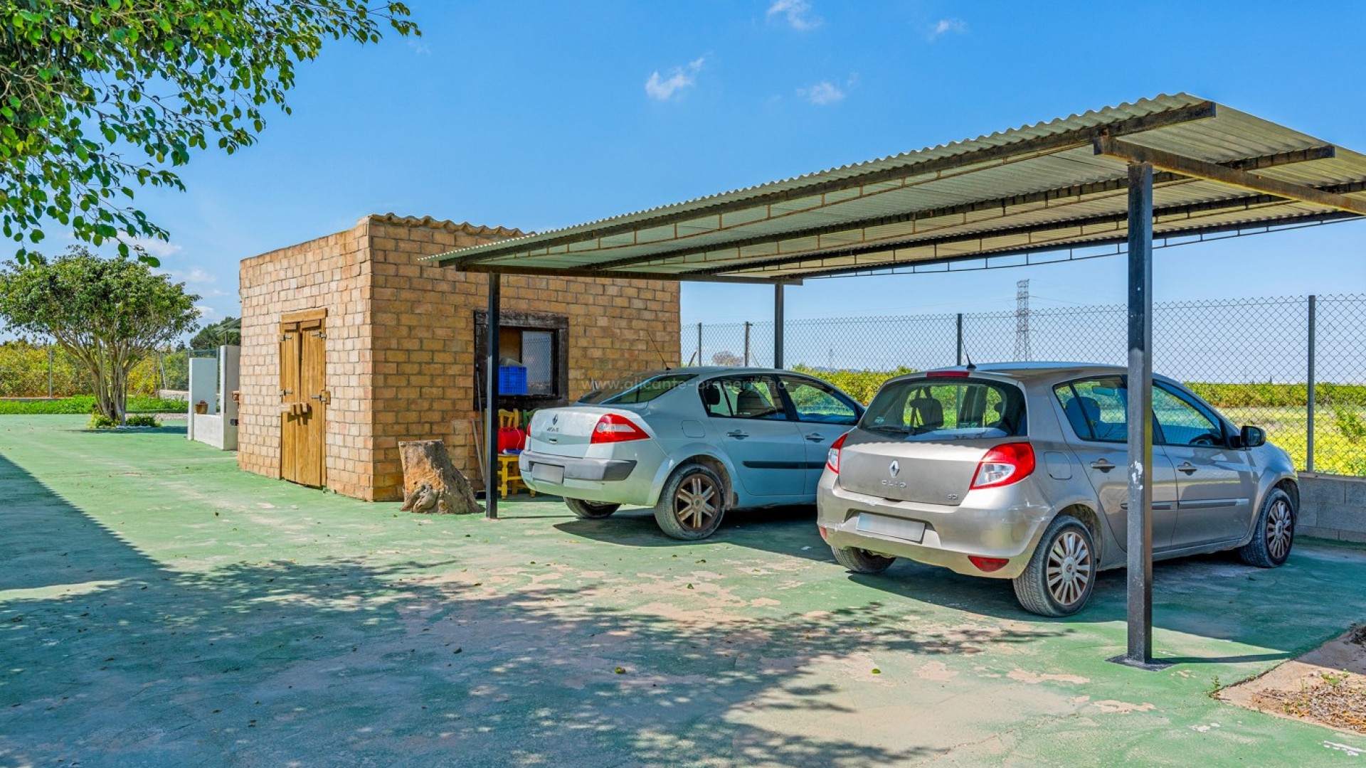 Villa en Los Montesinos