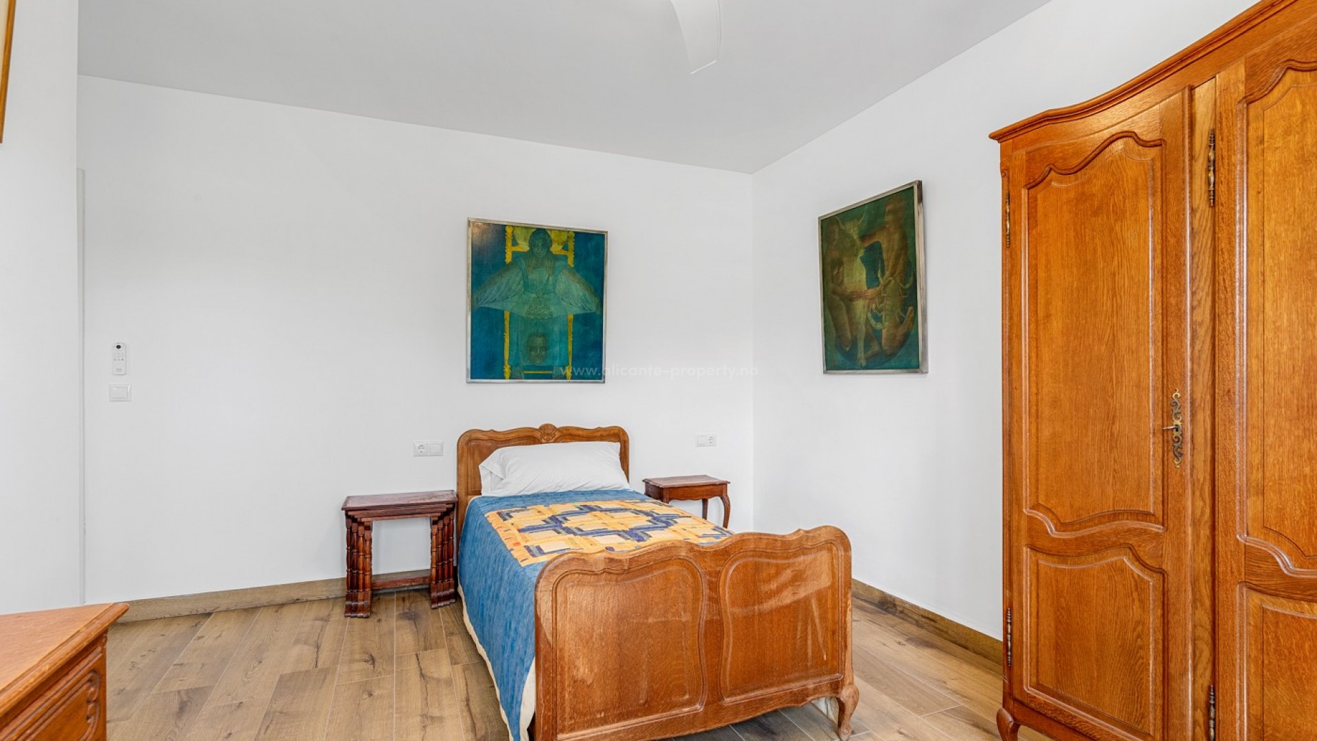 Villa en Los Montesinos