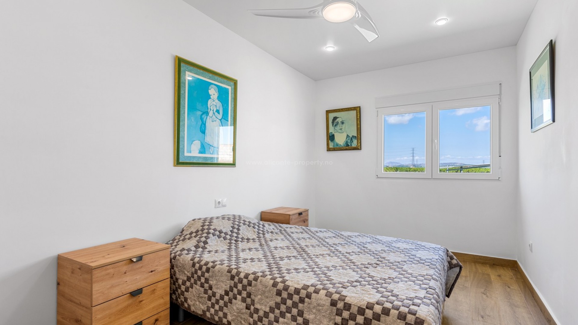 Villa en Los Montesinos