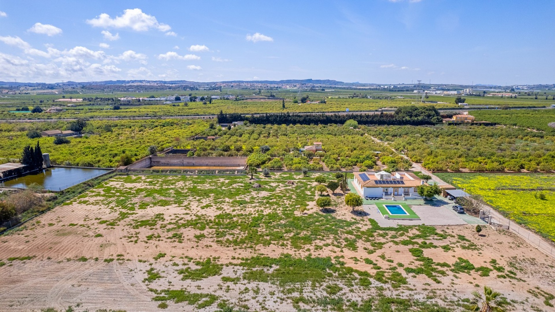 Villa en Los Montesinos