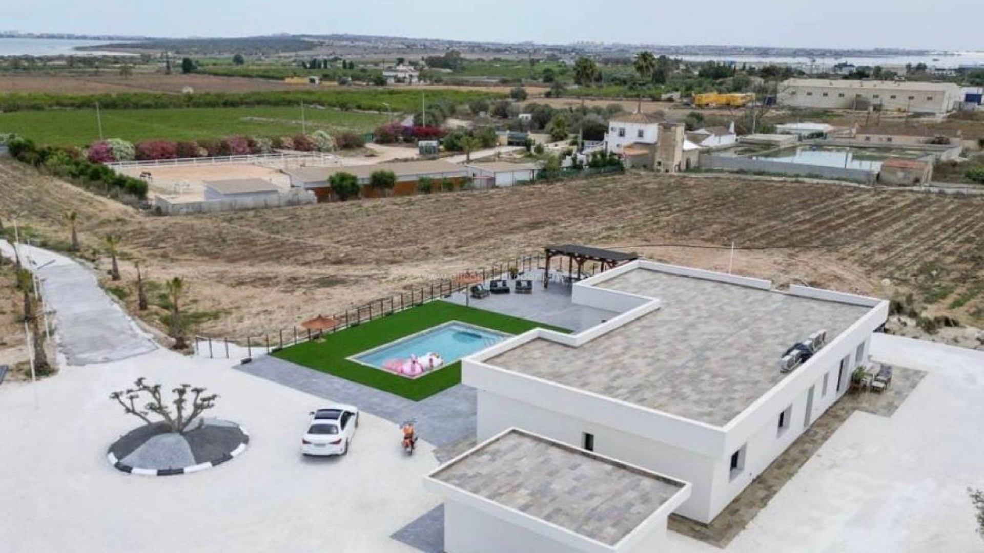 Villa en Los Montesinos