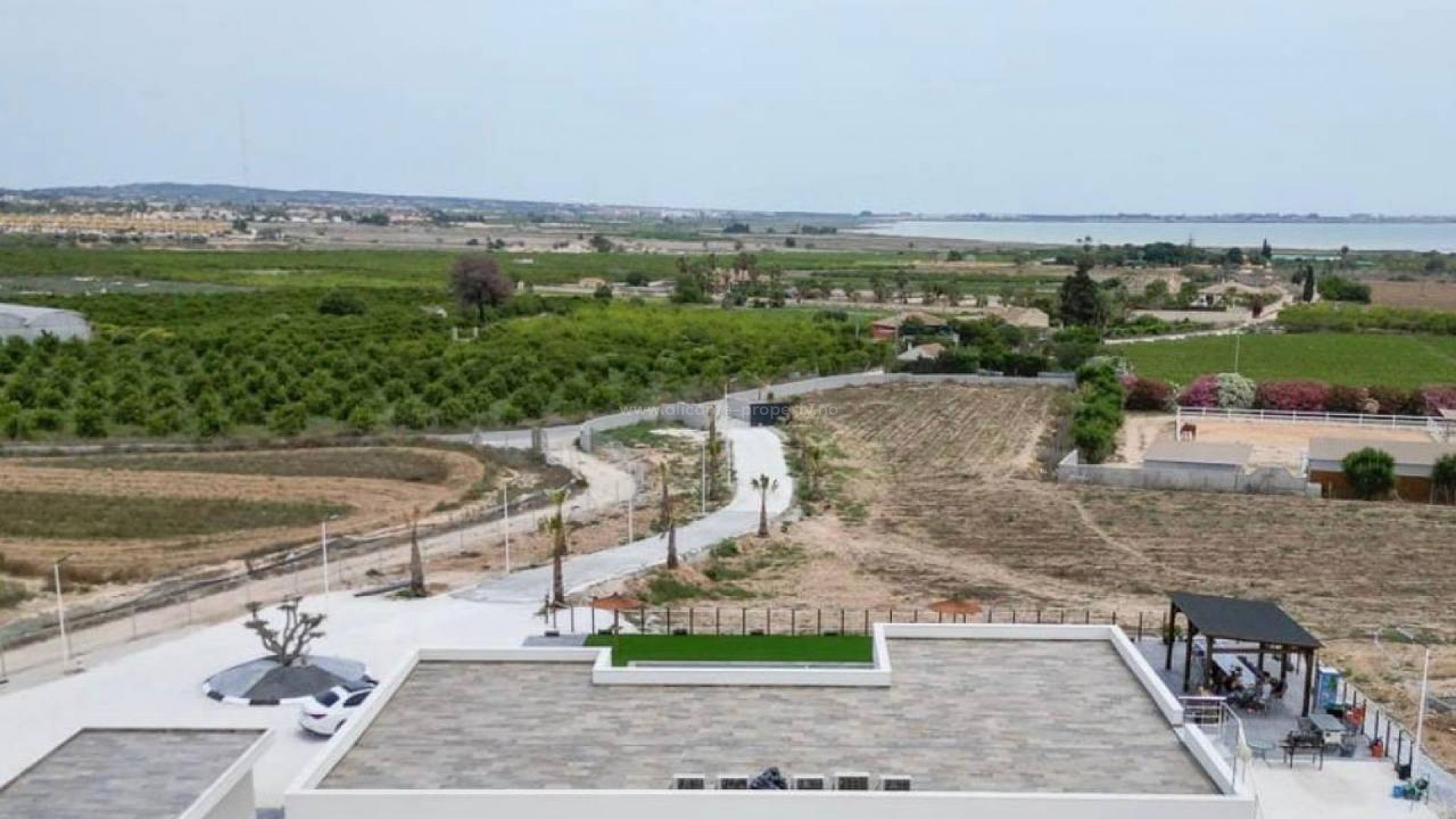Villa en Los Montesinos