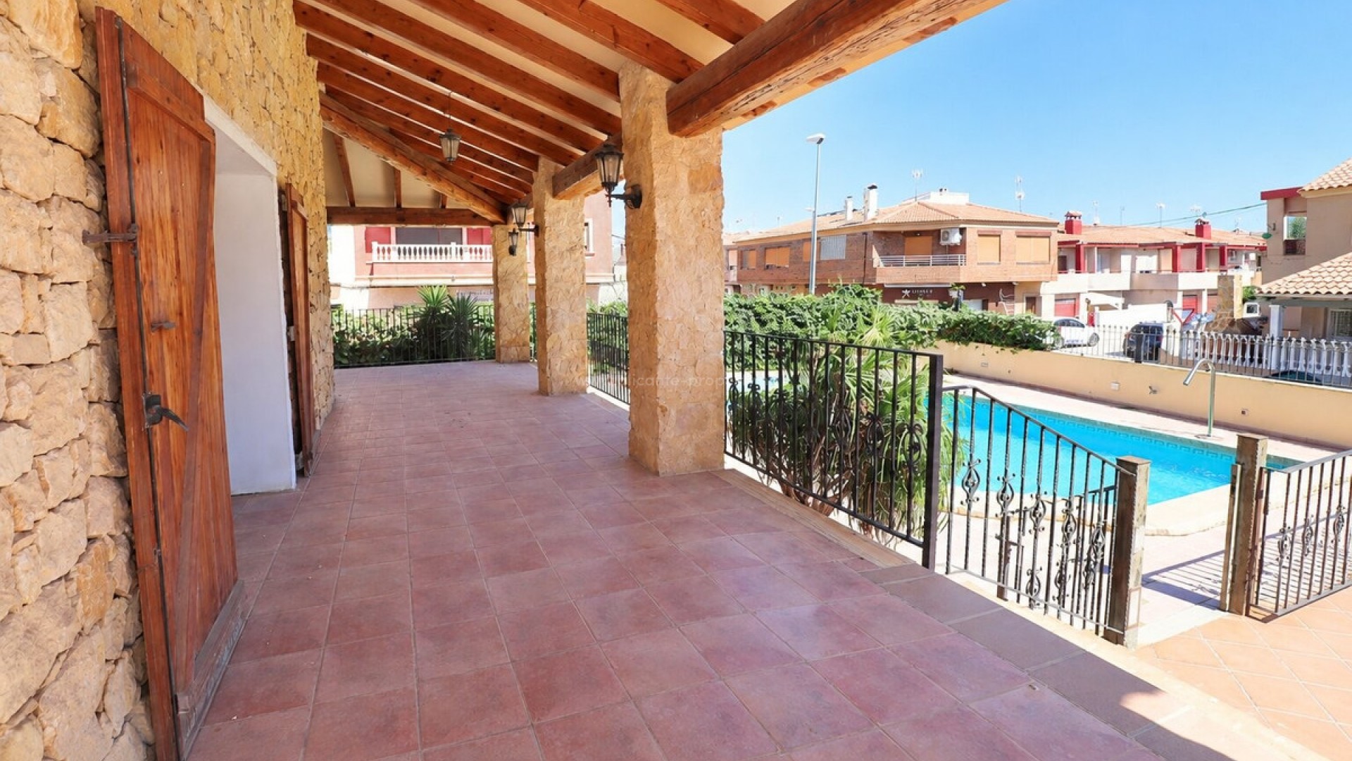 Villa en Los Palacios