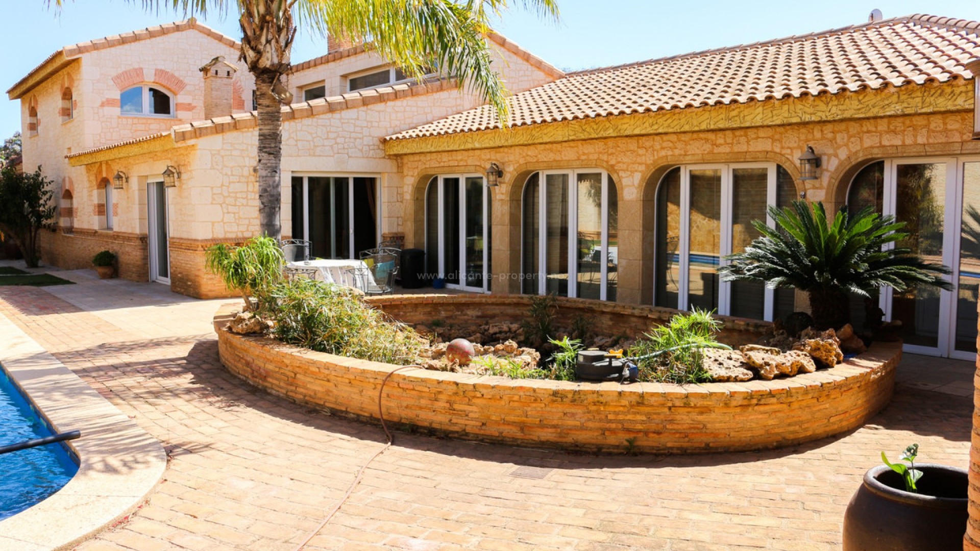 Villa en Los Urrutias