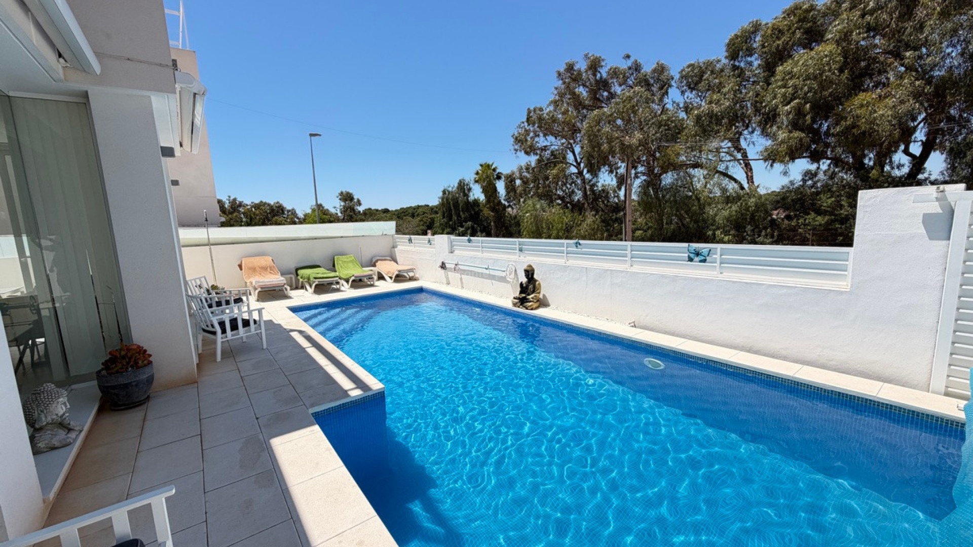 Villa en Mil Palmeras