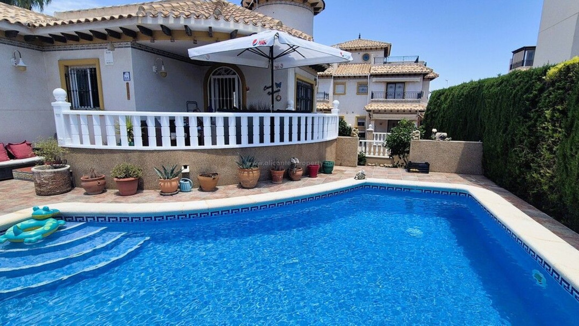 Villa en Orihuela Costa