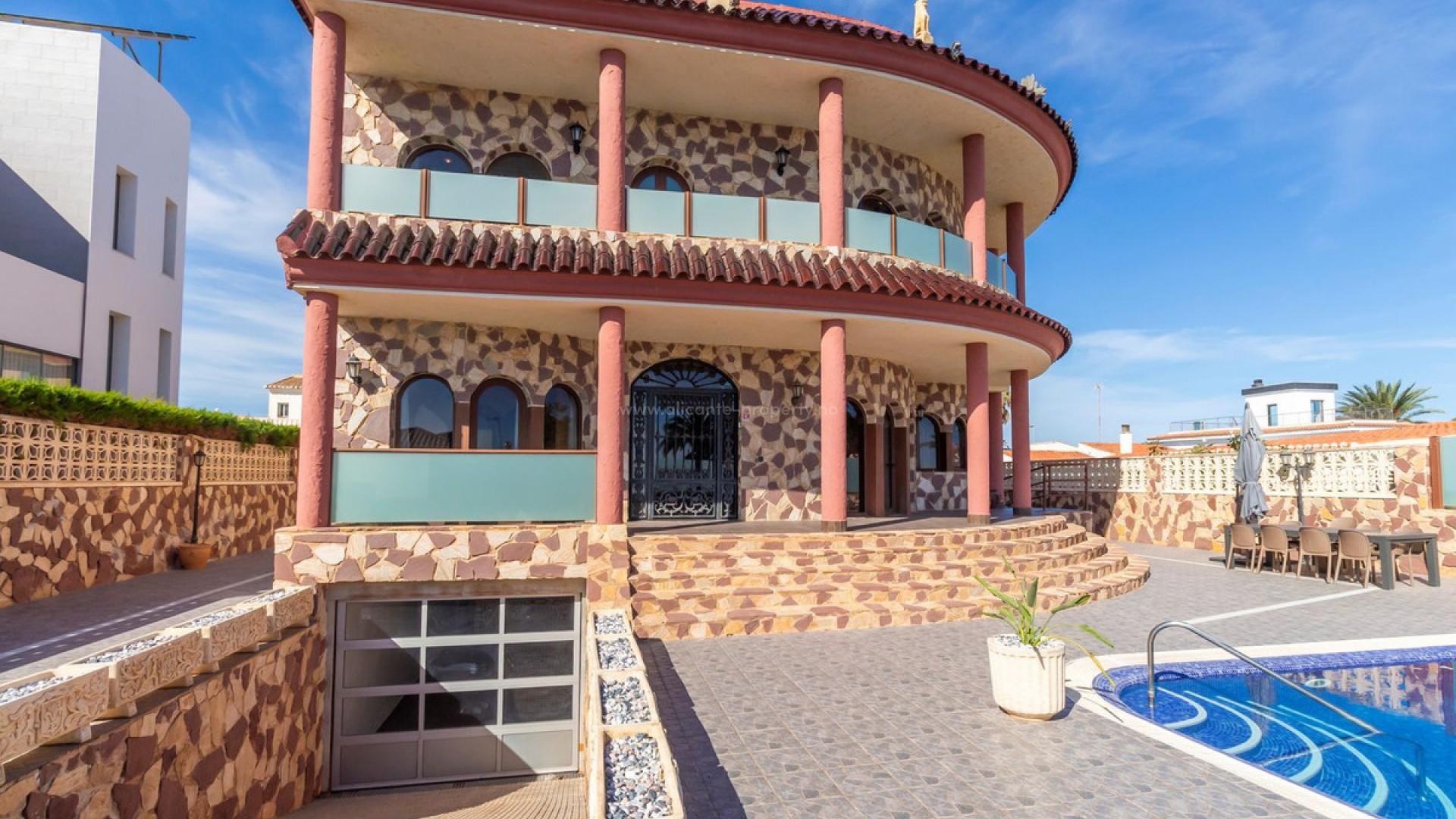 Villa en Orihuela Costa