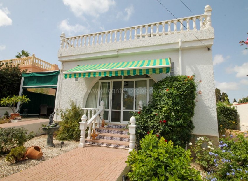 Villa en Orihuela Costa
