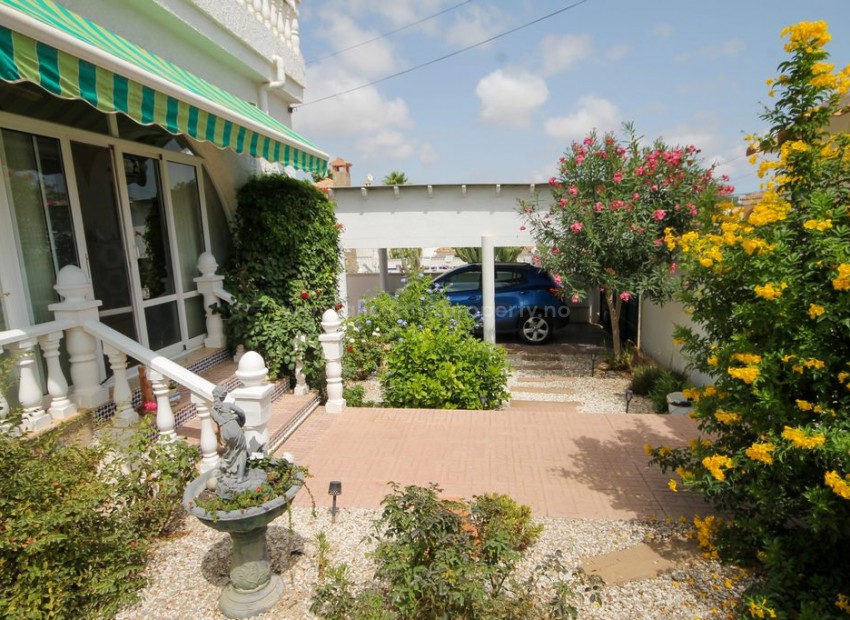 Villa en Orihuela Costa