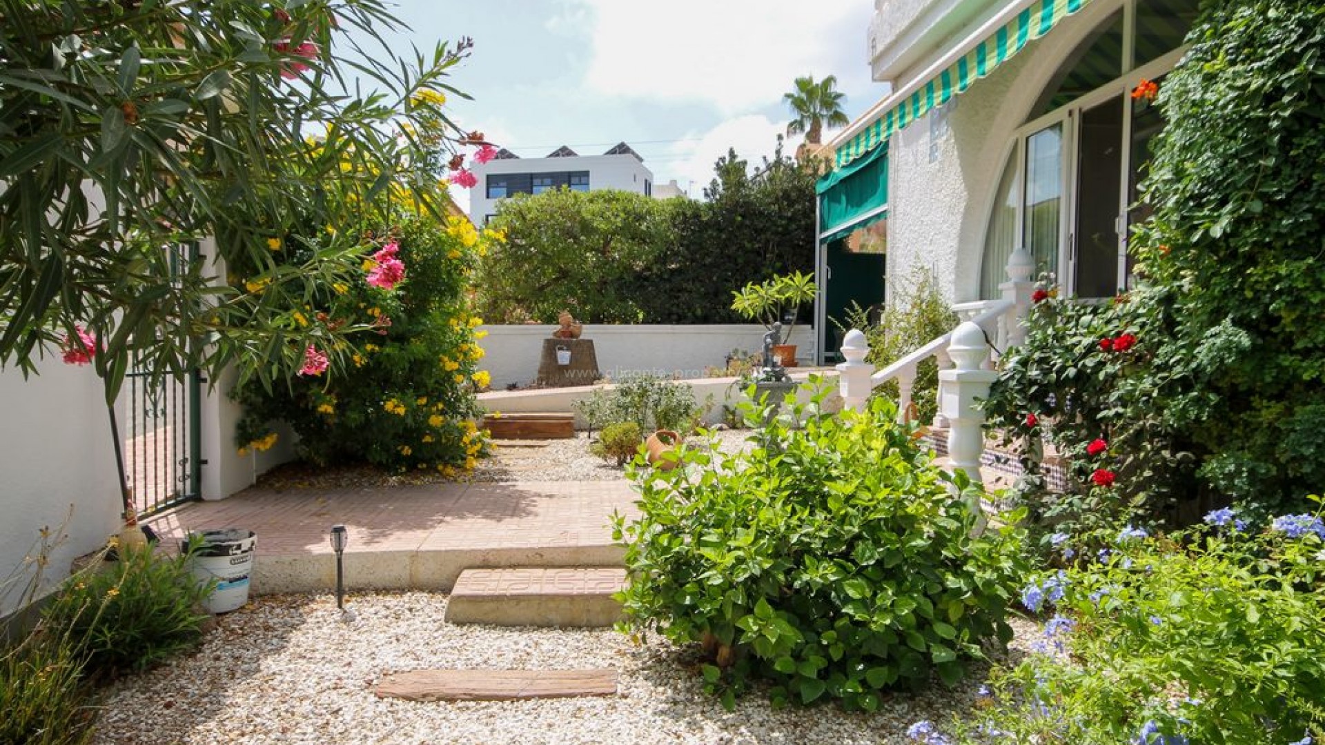Villa en Orihuela Costa