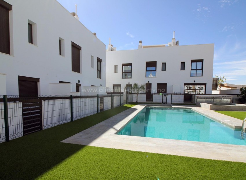 Villa en parque Andromeda