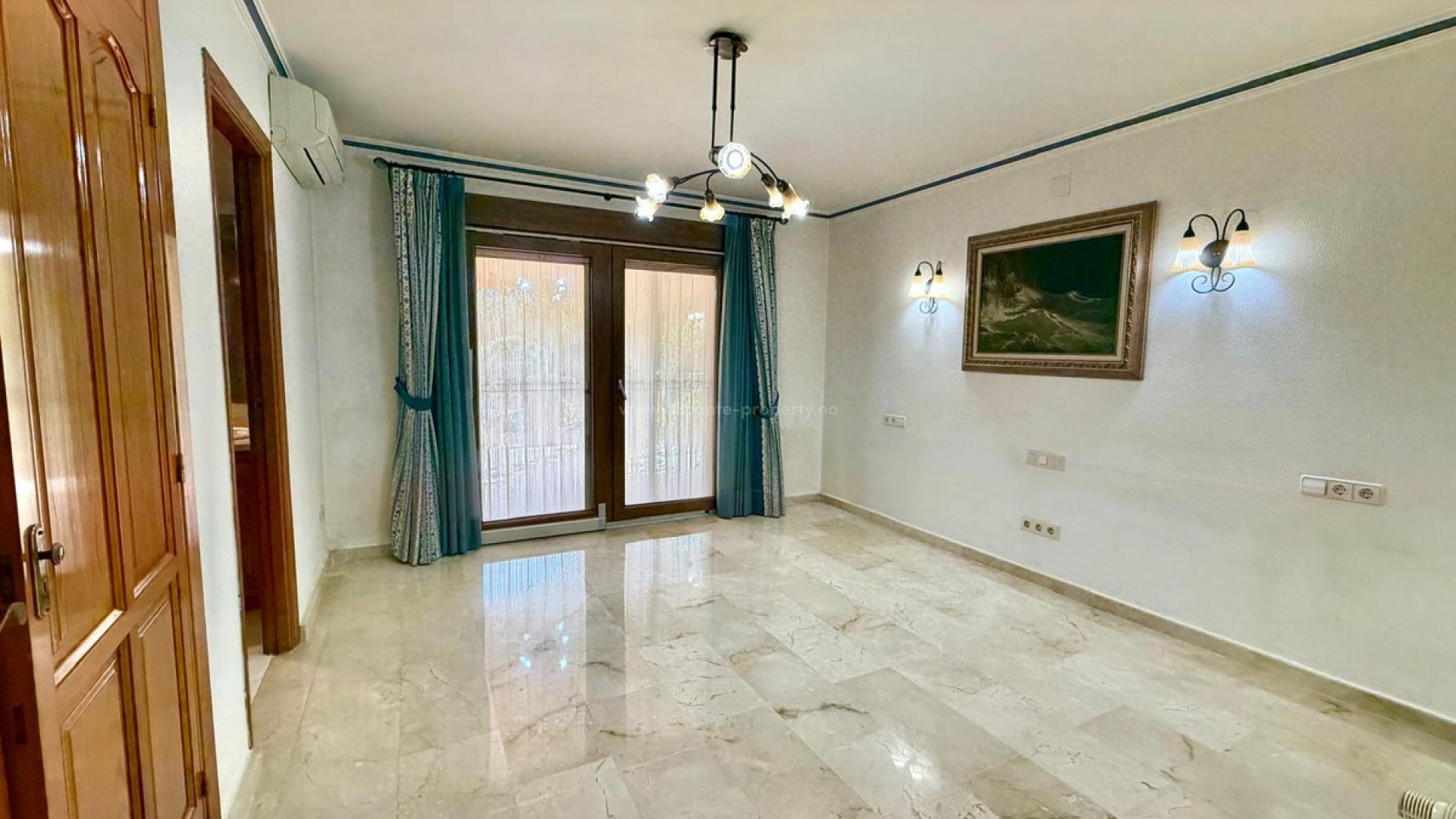 Villa en Pedreguer Centro