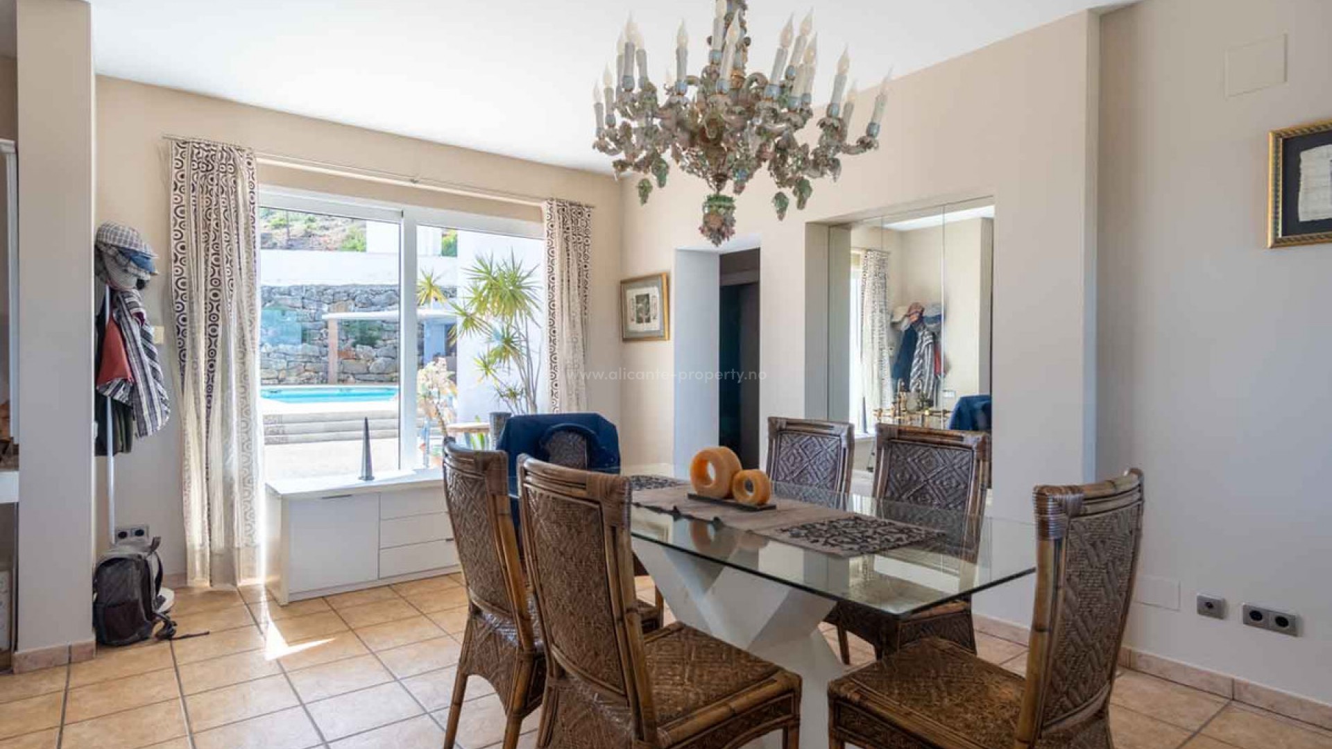 Villa en Pedreguer Centro