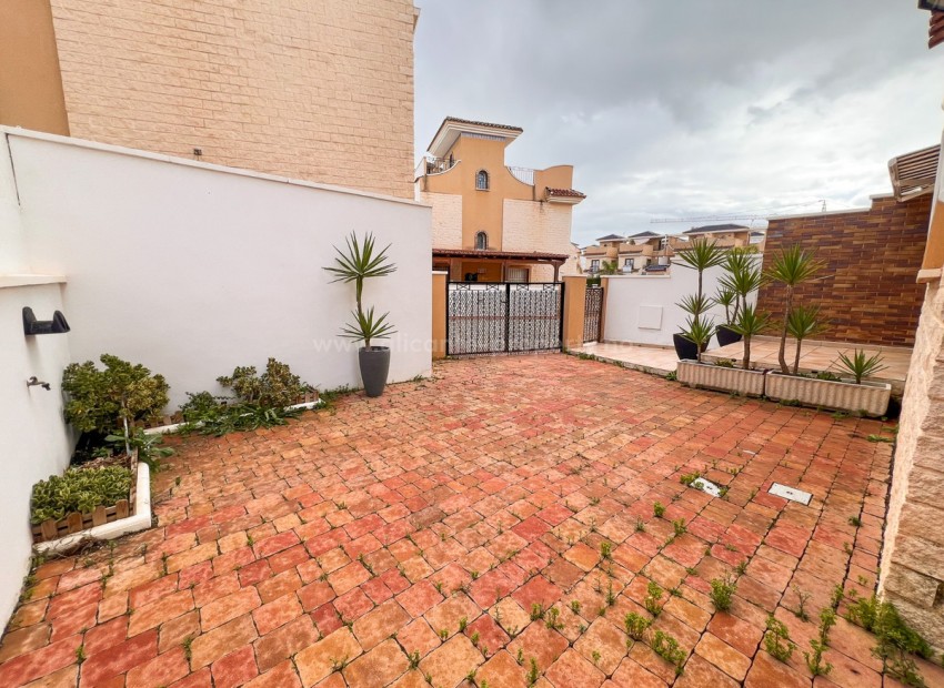 Villa en Pilar de la Horadada Centro