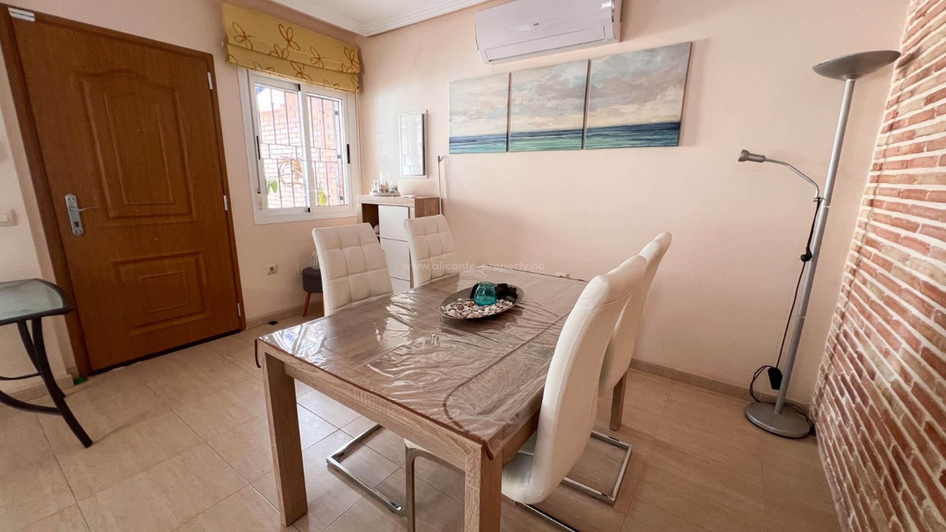 Villa en Pilar de la Horadada Centro