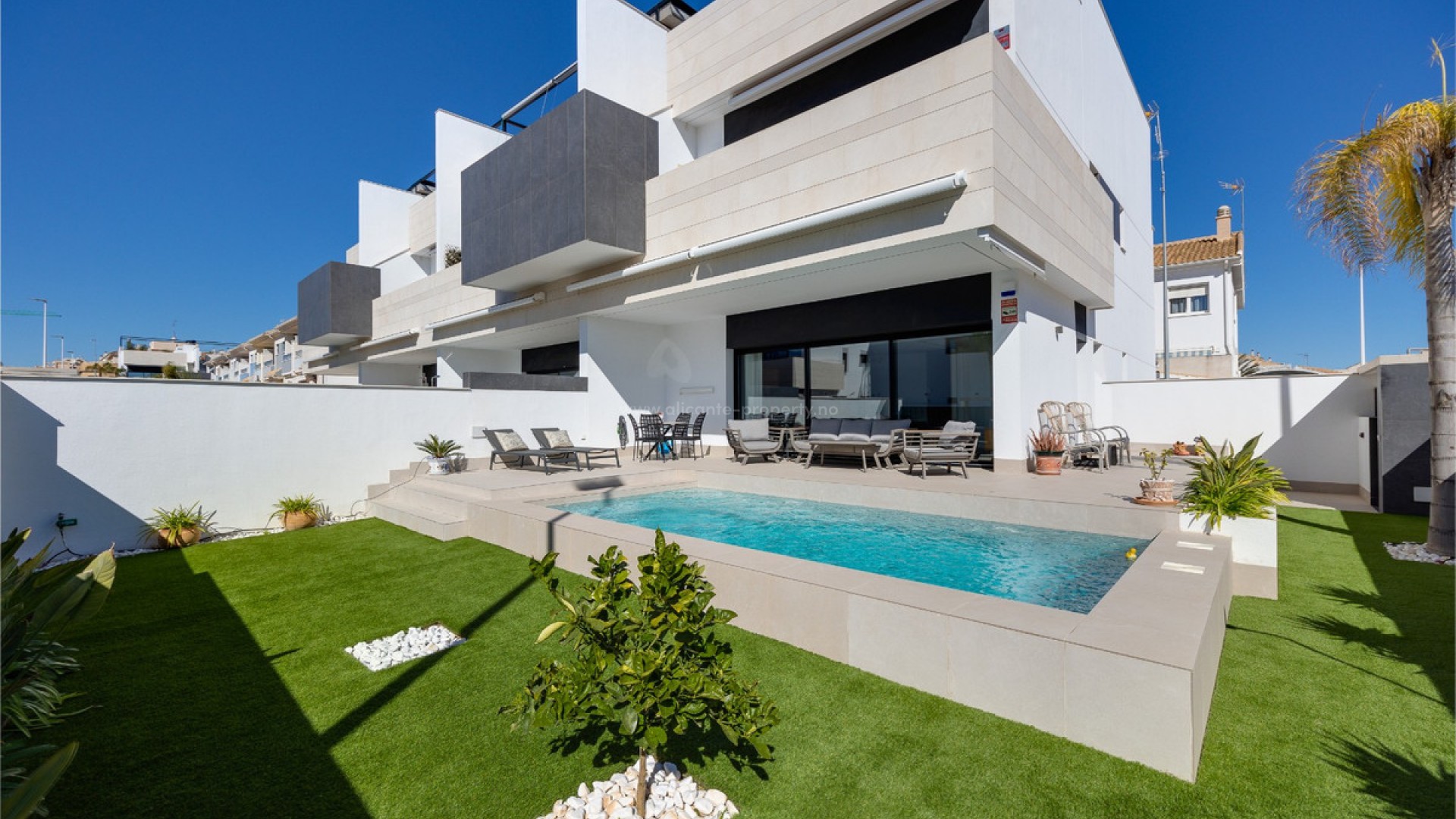 Villa en Pilar de la Horadada Centro
