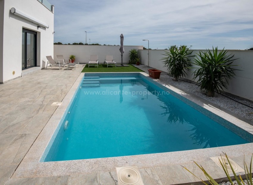 Villa en Pilar de la Horadada Centro