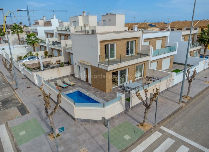 Villa en Pilar de la Horadada Centro