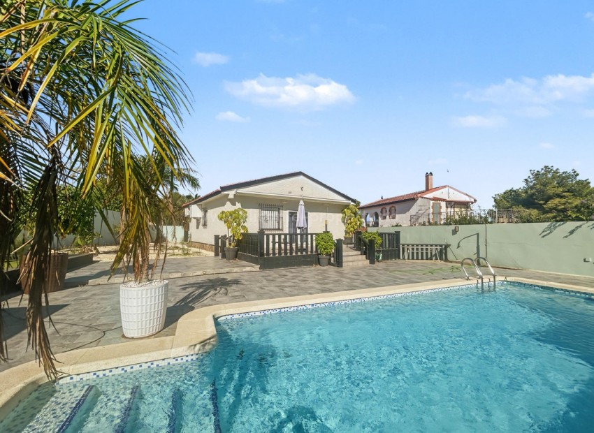 Villa en Pinar de Campoverde