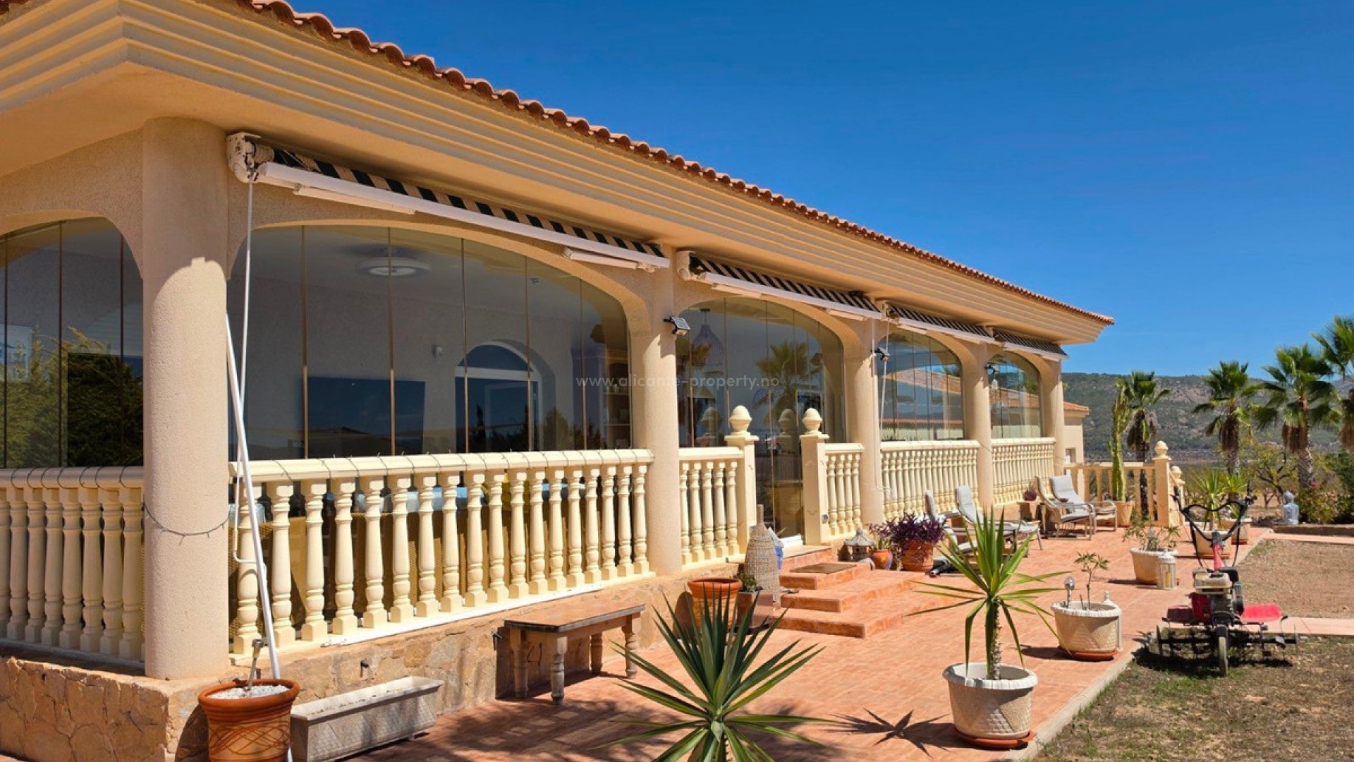 Villa en Pinoso Centro