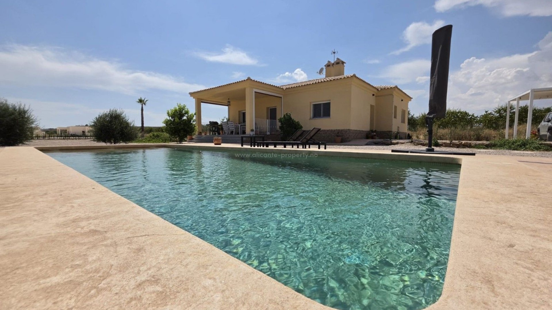 Villa en Pinoso Centro