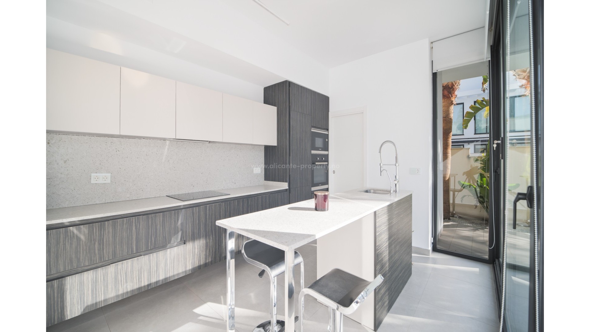 Villa en Pueblo Bravo