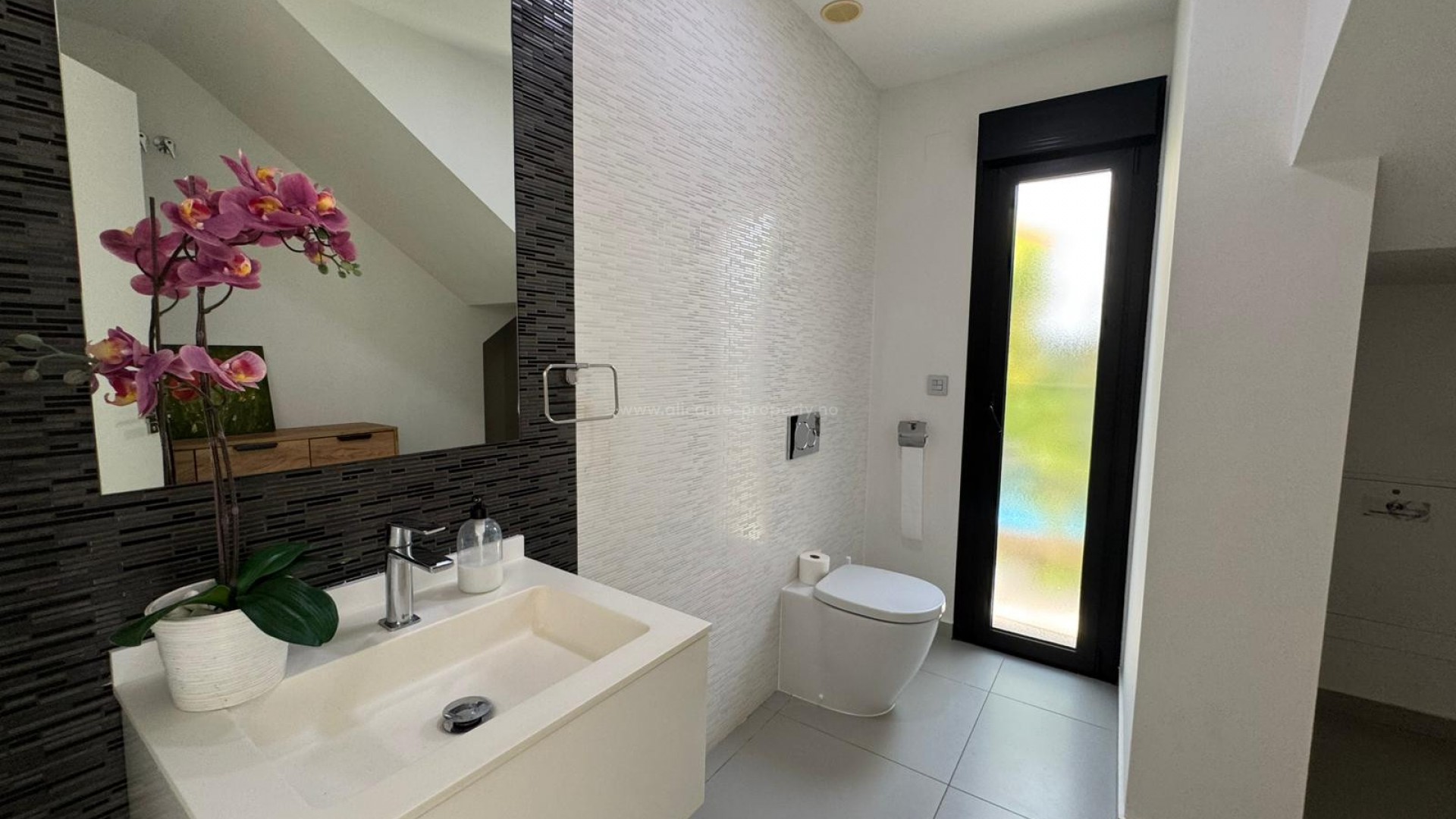 Villa en Pueblo Bravo